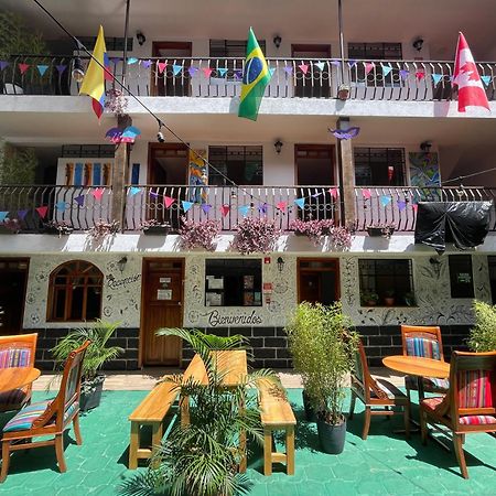 El Jardin Escondido Party Hostel Baños Buitenkant foto